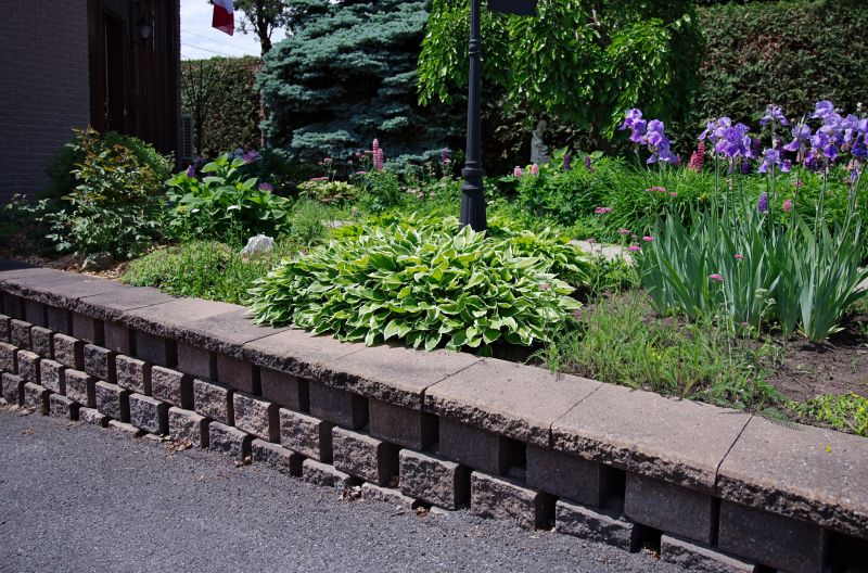 Retaining Wall Installation Cost — Cost of Retaining Wall Installation