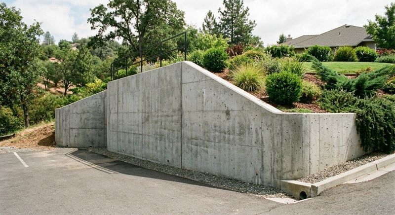 Retaining Wall Installation in Honolulu, HI